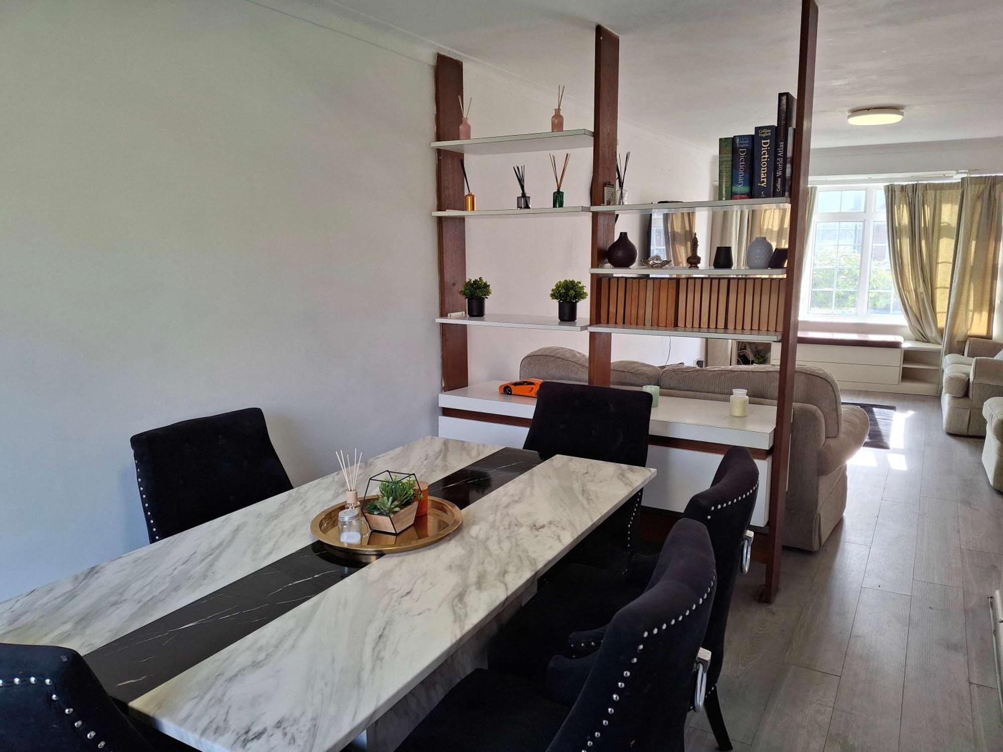 Nicely Decorated 3 Bedroom House Near Heathrow, London Staines-upon-Thames Zewnętrze zdjęcie